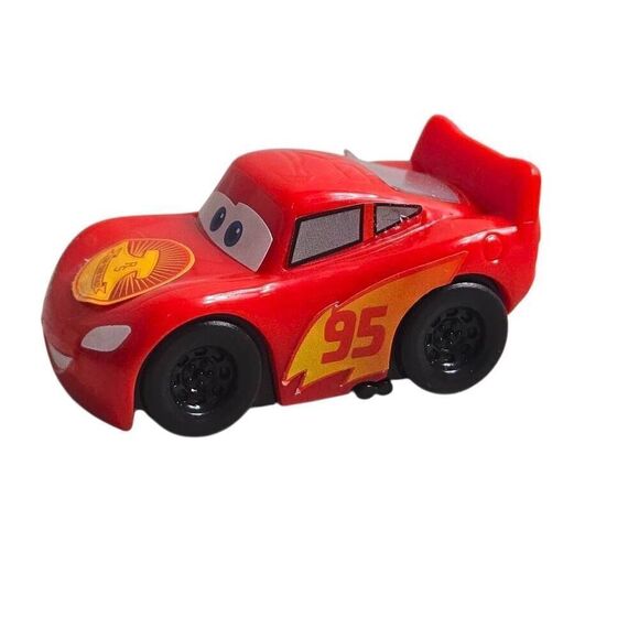 Disney Pixar's Cars Lightning McQueen 2.5" - Picture 2 of 2